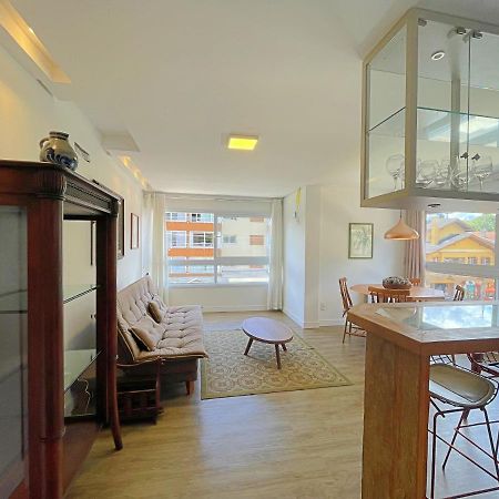 No Coracao De Gramado, A 350M Da Rua Coberta! Apartman Kültér fotó