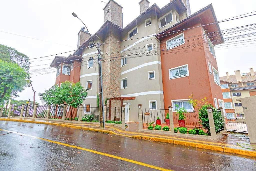 No Coracao De Gramado, A 350M Da Rua Coberta! Apartman Kültér fotó