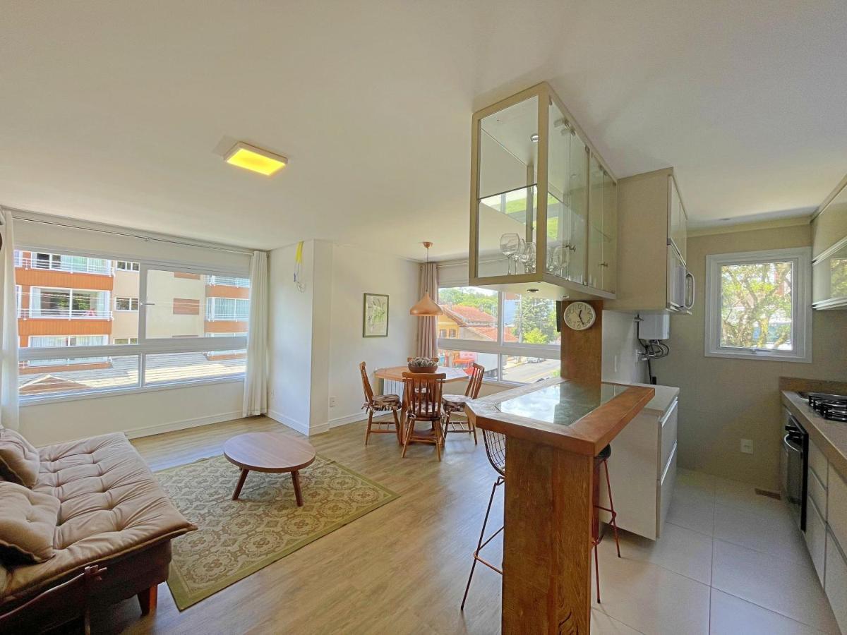 No Coracao De Gramado, A 350M Da Rua Coberta! Apartman Kültér fotó